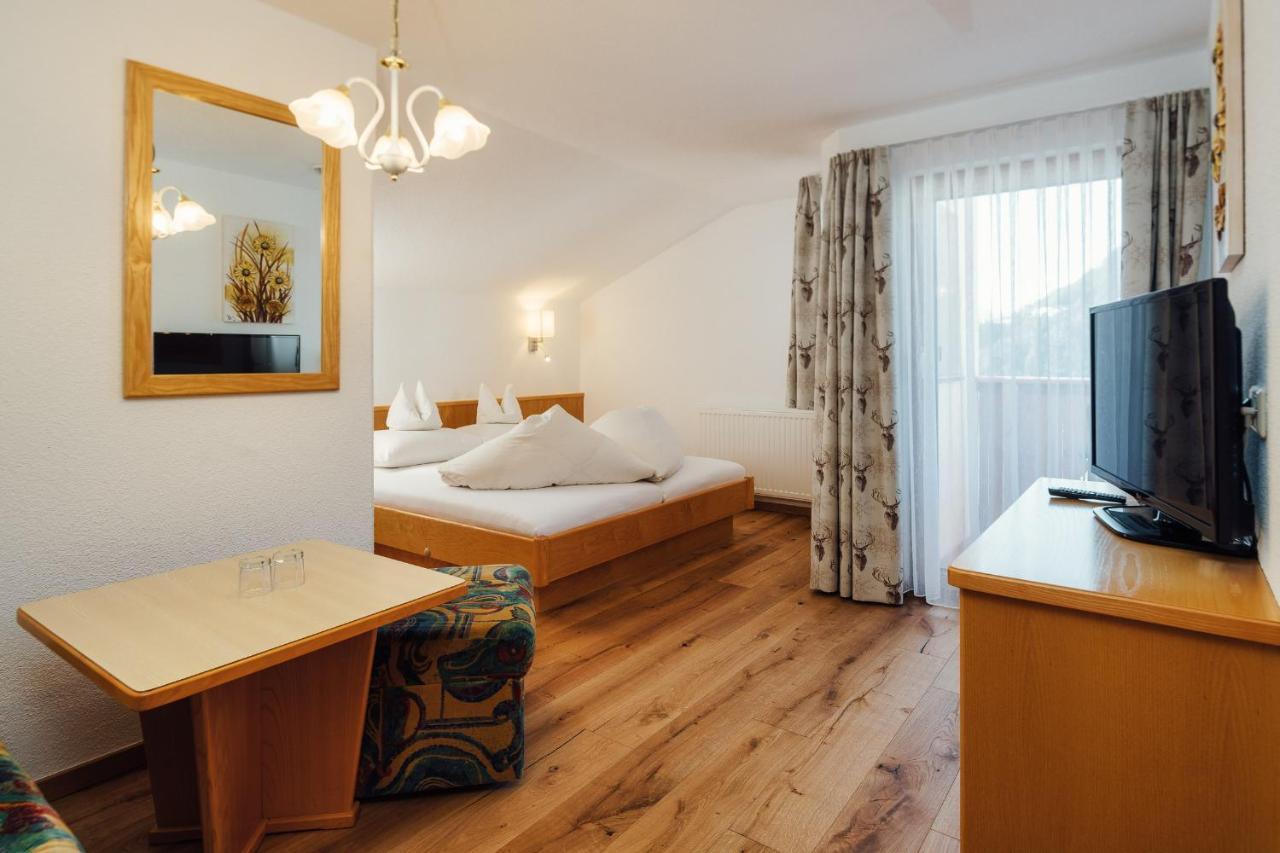 Hotel Garni Jaegerheim Serfaus Ngoại thất bức ảnh