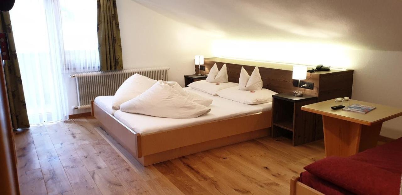 Hotel Garni Jaegerheim Serfaus Ngoại thất bức ảnh